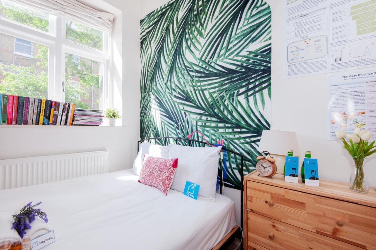 Bright Gratton Road Apartment London Kültér fotó